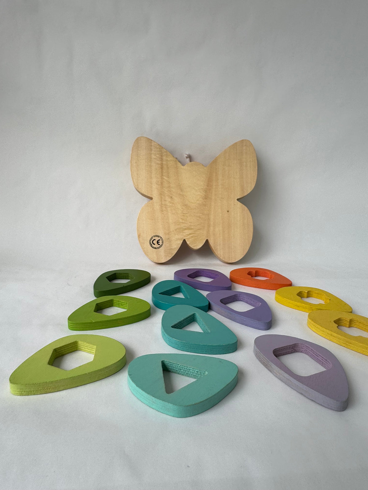 Janod Butterfly Shape Peg Puzzle